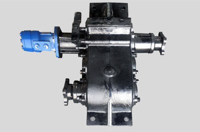 液壓驅動(dòng)分動(dòng)箱 四驅波箱